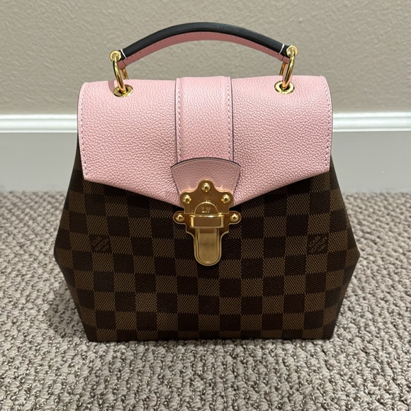 Louis Vuitton Clapton Backpack in pink - Picture 4 of 12